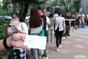 ‘최고 금리 19.4%’ 청년미래적금, 닷새 만에 100만 청년 몰렸다…금융시장의 '희망 신드롬'인가