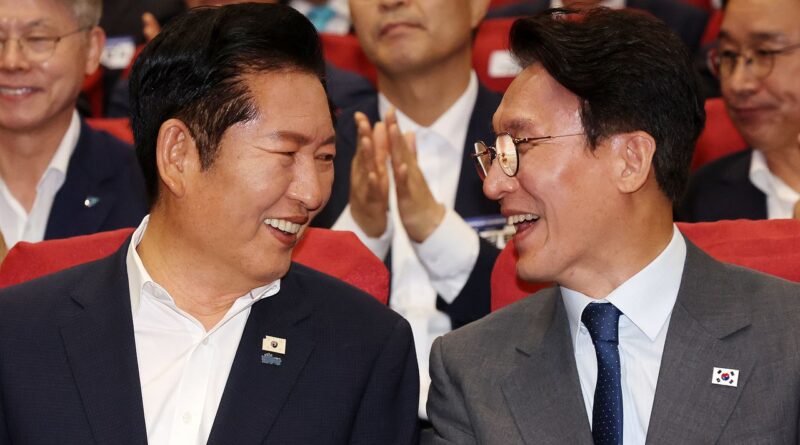 지방선거 후폭풍 속, 권력의 민낯과 '표정관리' 속 정치권의 긴장